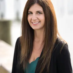 Andrea Kaplan - Licensed Real Estate Salesperson in Merrick, NY