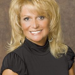 Kathy Maykut - Broker Associate in Bloomingdale, IL