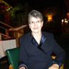 Mary Beth Kaminski - Broker in Bascom, FL