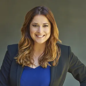 Lorisa La Vie Arnold - Agent  in CA