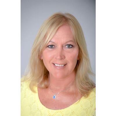 Candy Mccollum - Realtor in FL