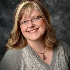 Crystal Wiese in Carlinville, IL