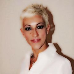 Julia Simchuk - Licensed Real Estate Professional in Sunny Isles Beach, FL