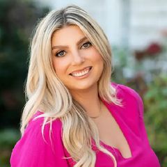Lauren Johnson - Real Estate Broker