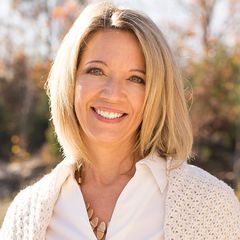 Michele Molitor - Broker in New Melle, MO