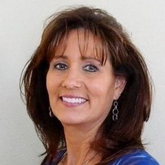 Lori Wibbenmeyer - Broker in Perryville, MO