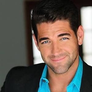Alexander Enriquez - Agent