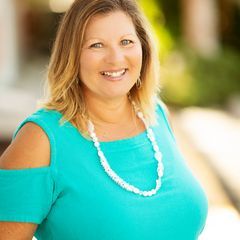 Janet Shawen PA - Realtor in Englewood, FL