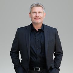 Robert Casella in Sarasota, FL