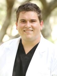 Garett Rutowski - Dentist in Devine, TX
