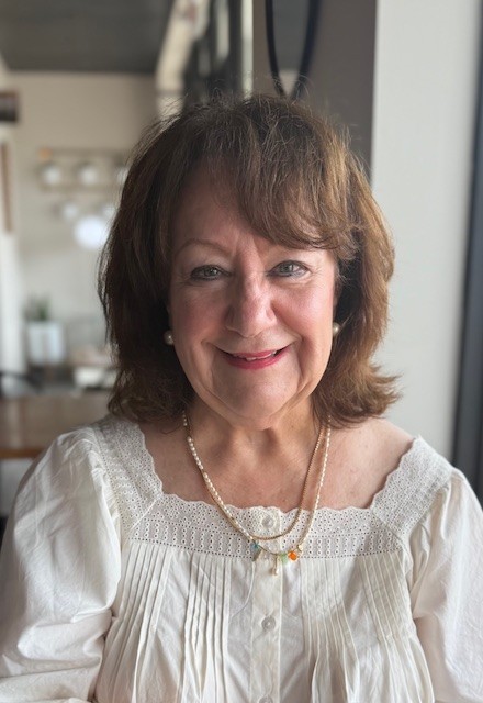 Carole Lowe
