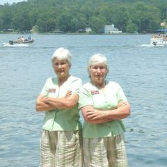Virginia & Frances - Broker in Salem, AL