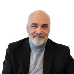 Andrew Robinson - Luxury Real Estate Marketing in Powell, OH