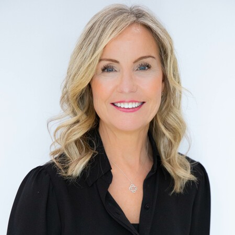 Pam Perrone - Realtor in St. Louis, MO