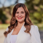 Leslie Vazquez - Realtor in FL