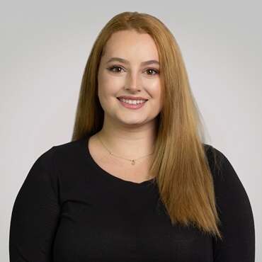 Zoie Starrett  - Property Administrator in Irving, TX