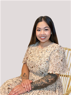 Sarah Xiong - realtor in Woodbury, MN