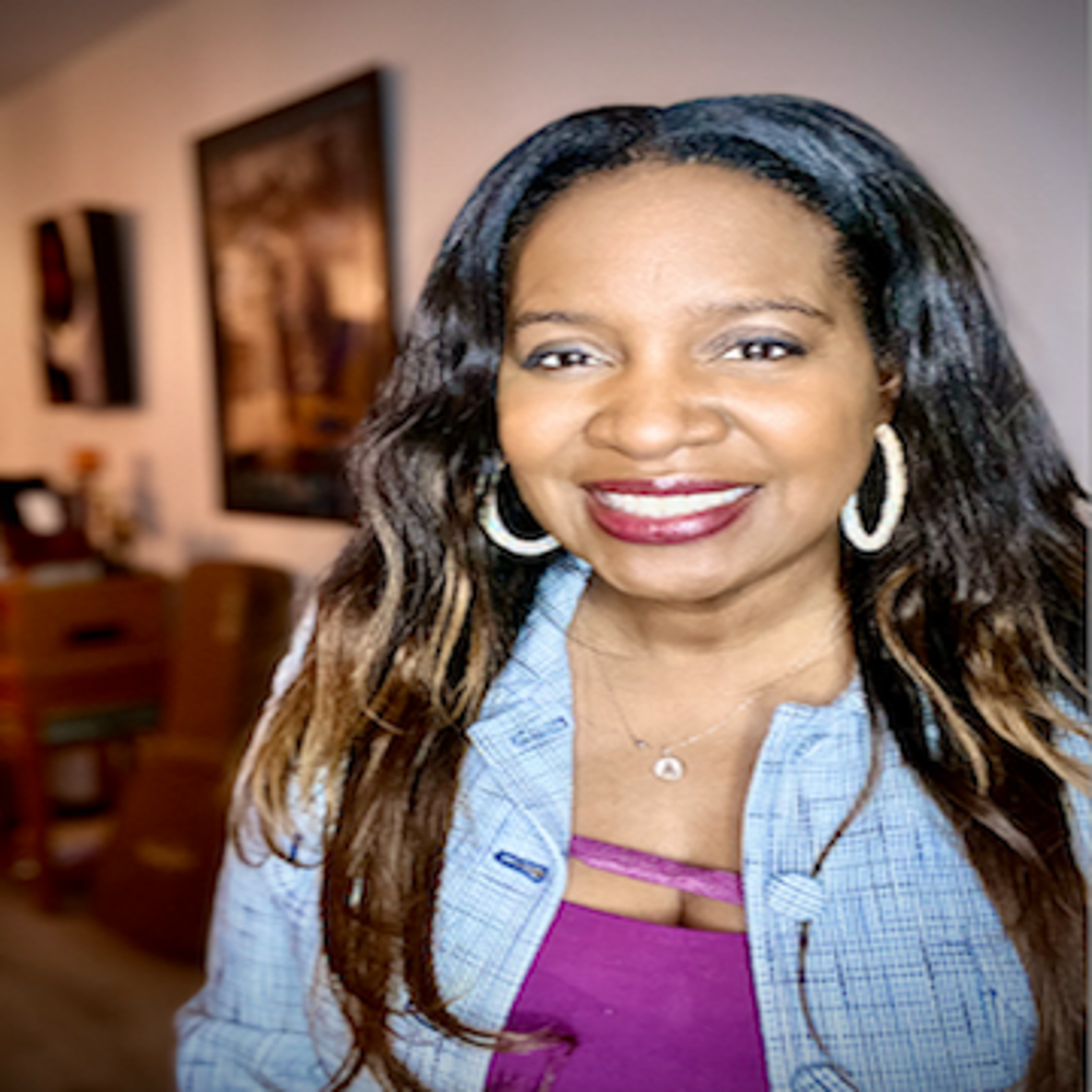 Alisa Mclaughlin - Realtor in Chicago, IL