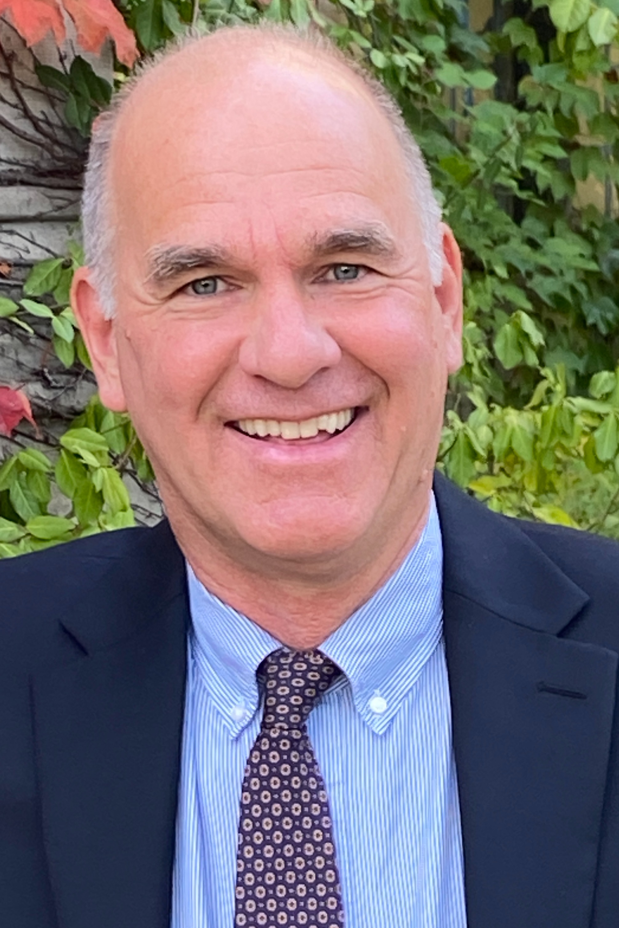 David Jennett - Sales Associate in Chicago, IL