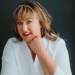 Kathleen Williams REALTOR ROE REALTY - GRI in Seminole, FL