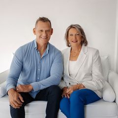 Cathy and Mike Peters - Broker Realtors in Aurora, IL