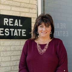 Christine Smith in Taylor, MI