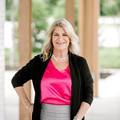 Dana Oatman - Realtor in Fort Worth, TX