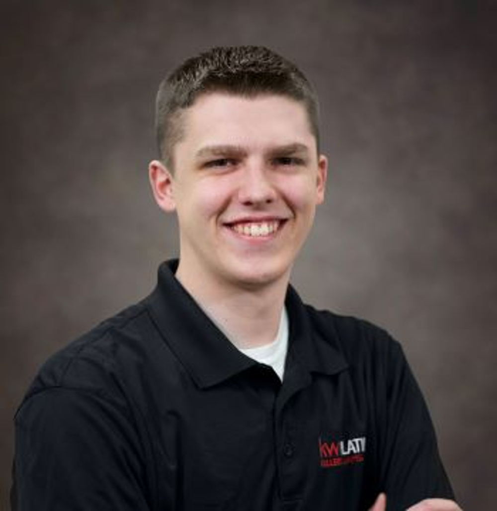 Robert Johnson - Realtor in Fort Gratiot, MI