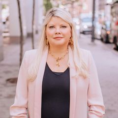 Michelle Moyer in New York, NY