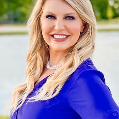 Stephanie Hudson in Frisco, TX