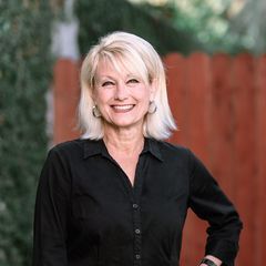 Sherri Edwards - Sales Associate in Visalia, CA