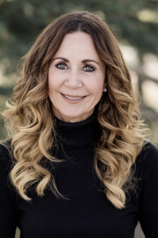 Becky Elwood - Sales Associate in Mesa, AZ