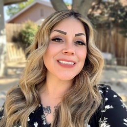 Ruth Valdez - Agent