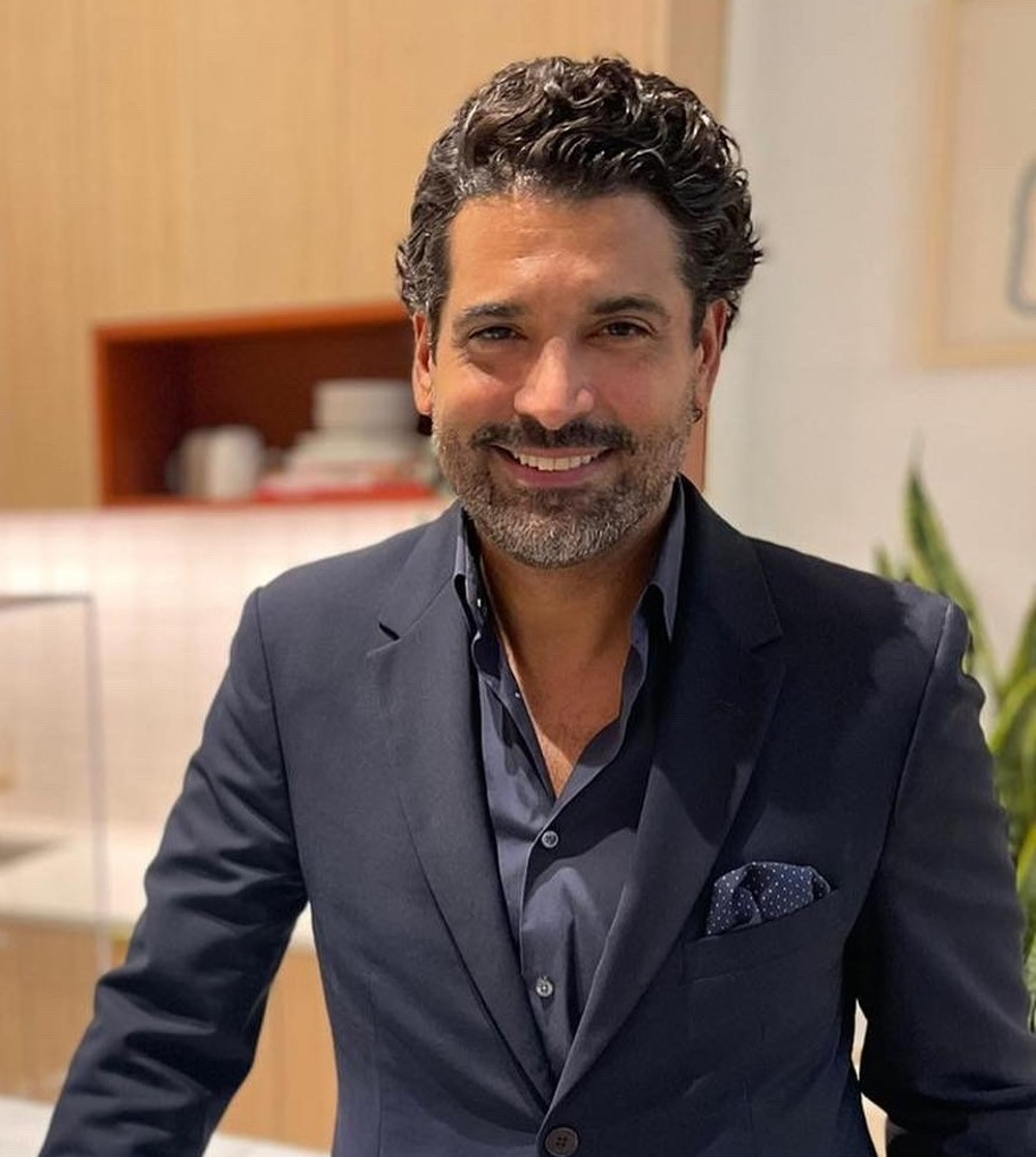 Ricardo Lopez - Realtor in Miami Beach, FL