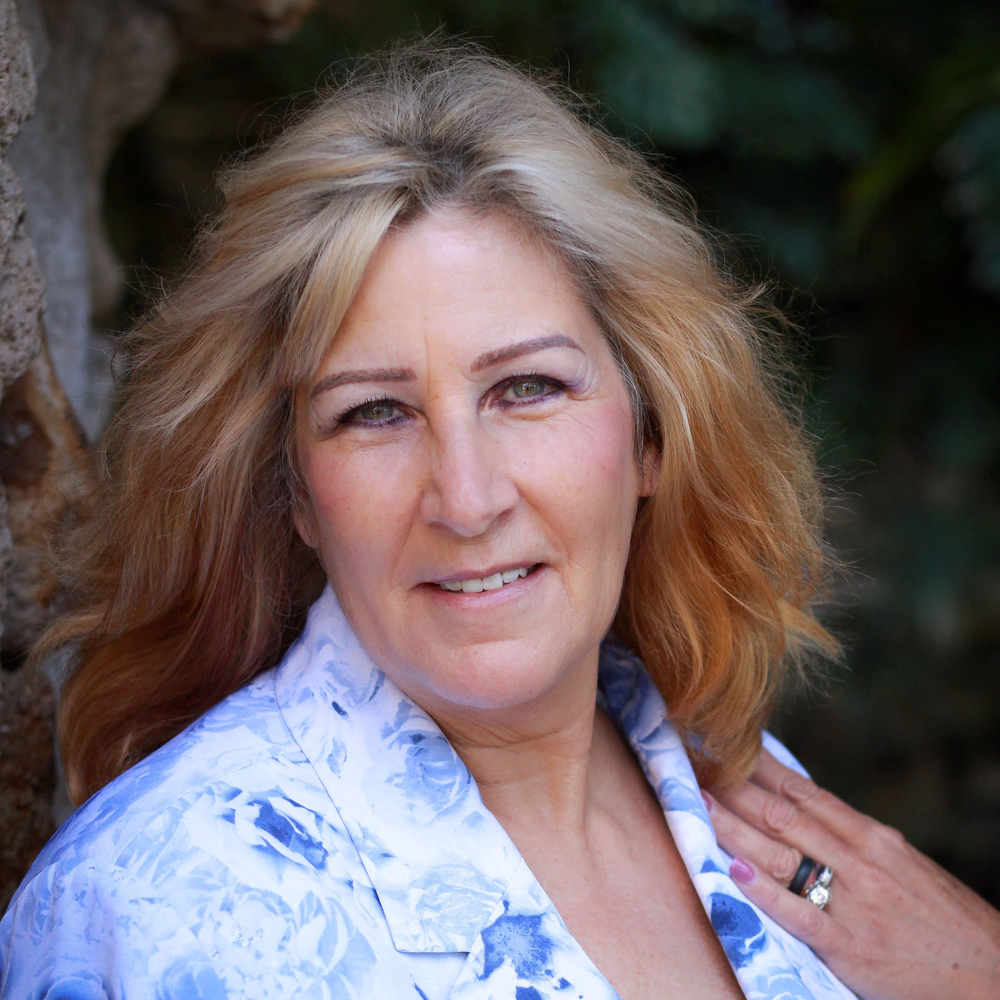 April Tucker - Realtor in Roanoke, VA