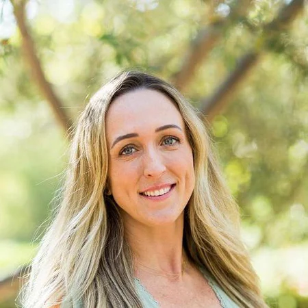 Brittany Bealer - Allstate Insurance Agent in Porter Ranch, CA