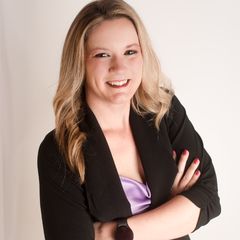 Shauna Hembroff in Lowell, IN