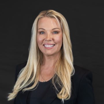 Oxana Booth - Realtor in UT