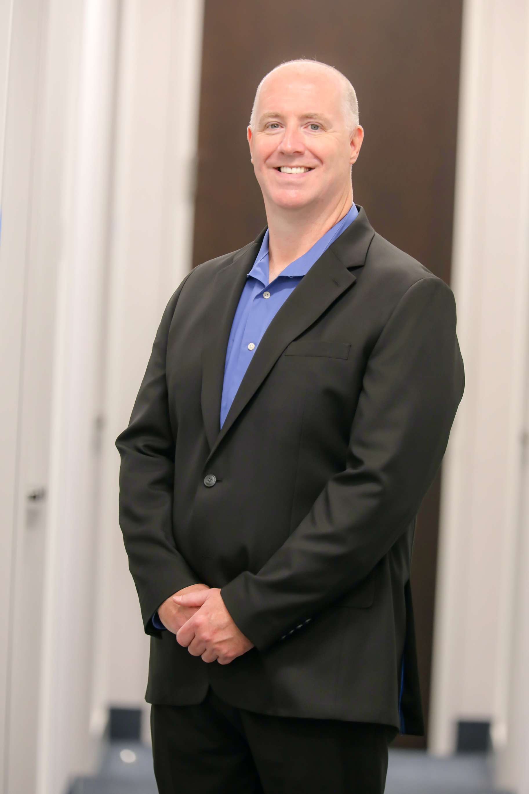Mr. John Cahill, Jr. in Hauppauge, NY