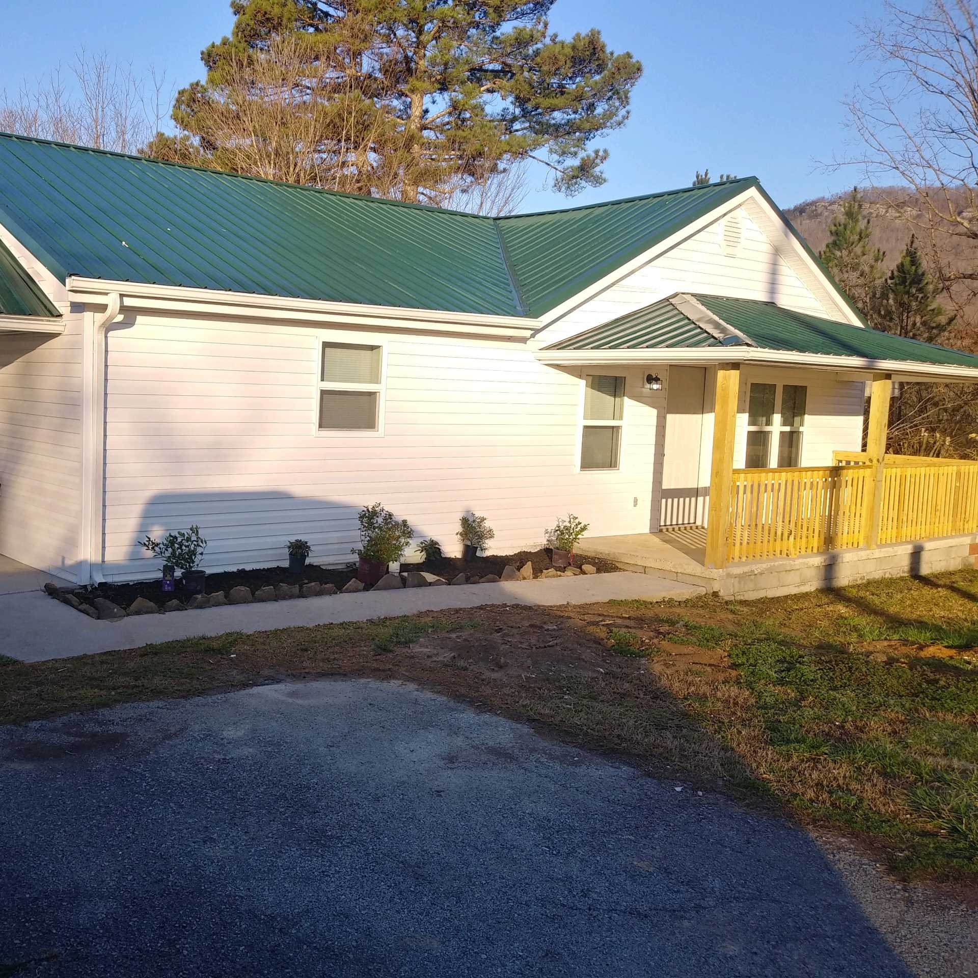 D G construction LLC in Knoxville, TN