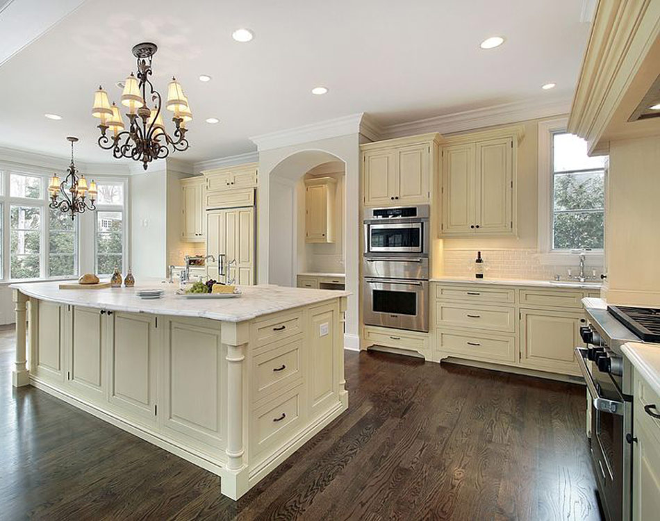 E B Builder in Beverly Hills, CA