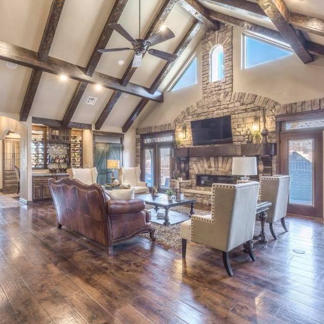 Superior Wood Floors and Tile, Inc. in Tulsa, OK