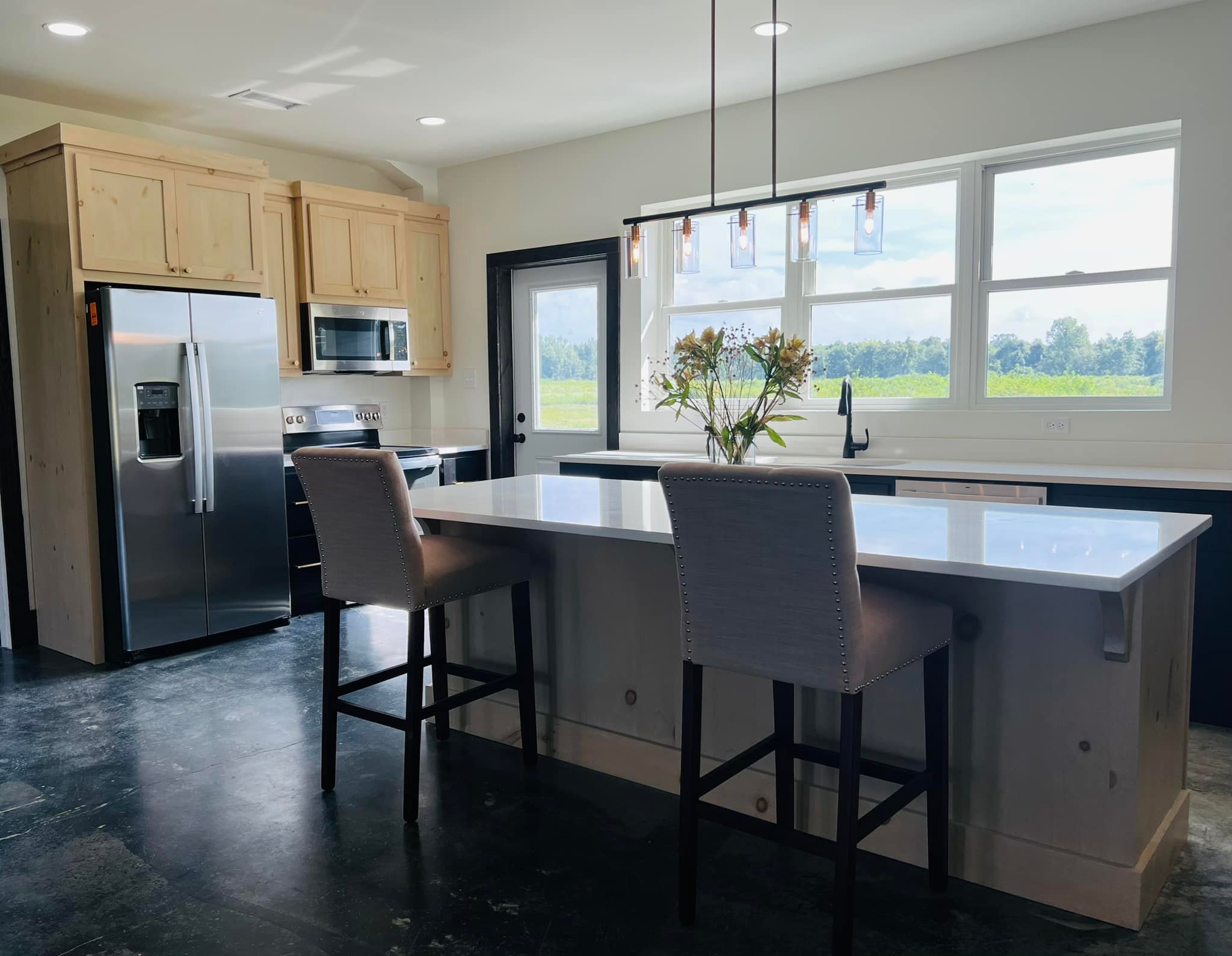 Esteban Custom Cabinets in Henagar, AL