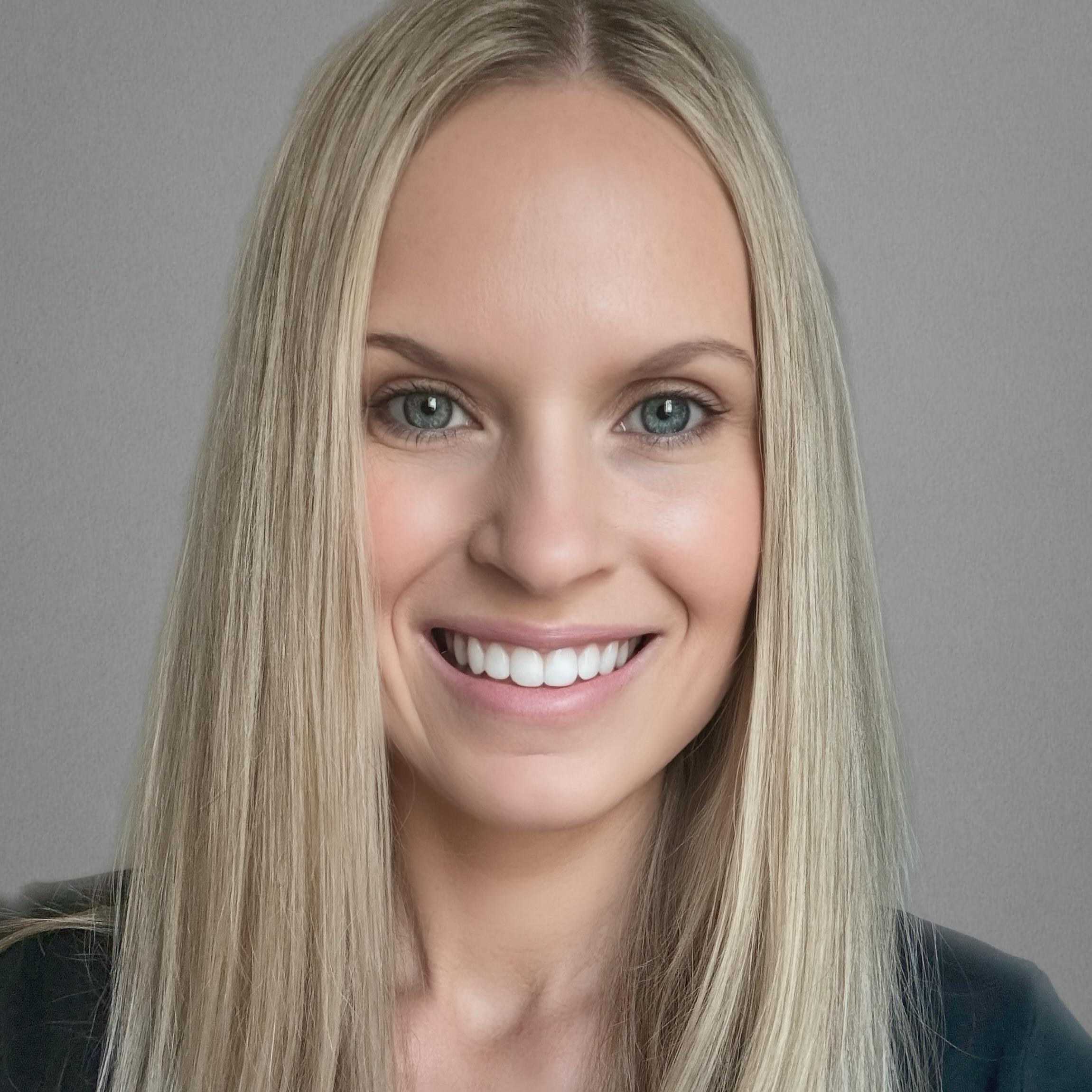 Amy Michaud - Agent in Scottsdale, AZ