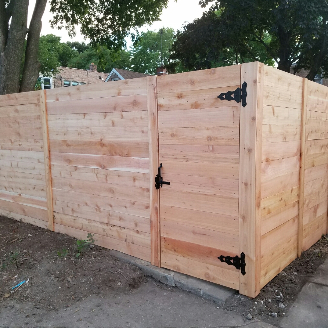 Flores Fence Inc in Rolling Meadows, IL