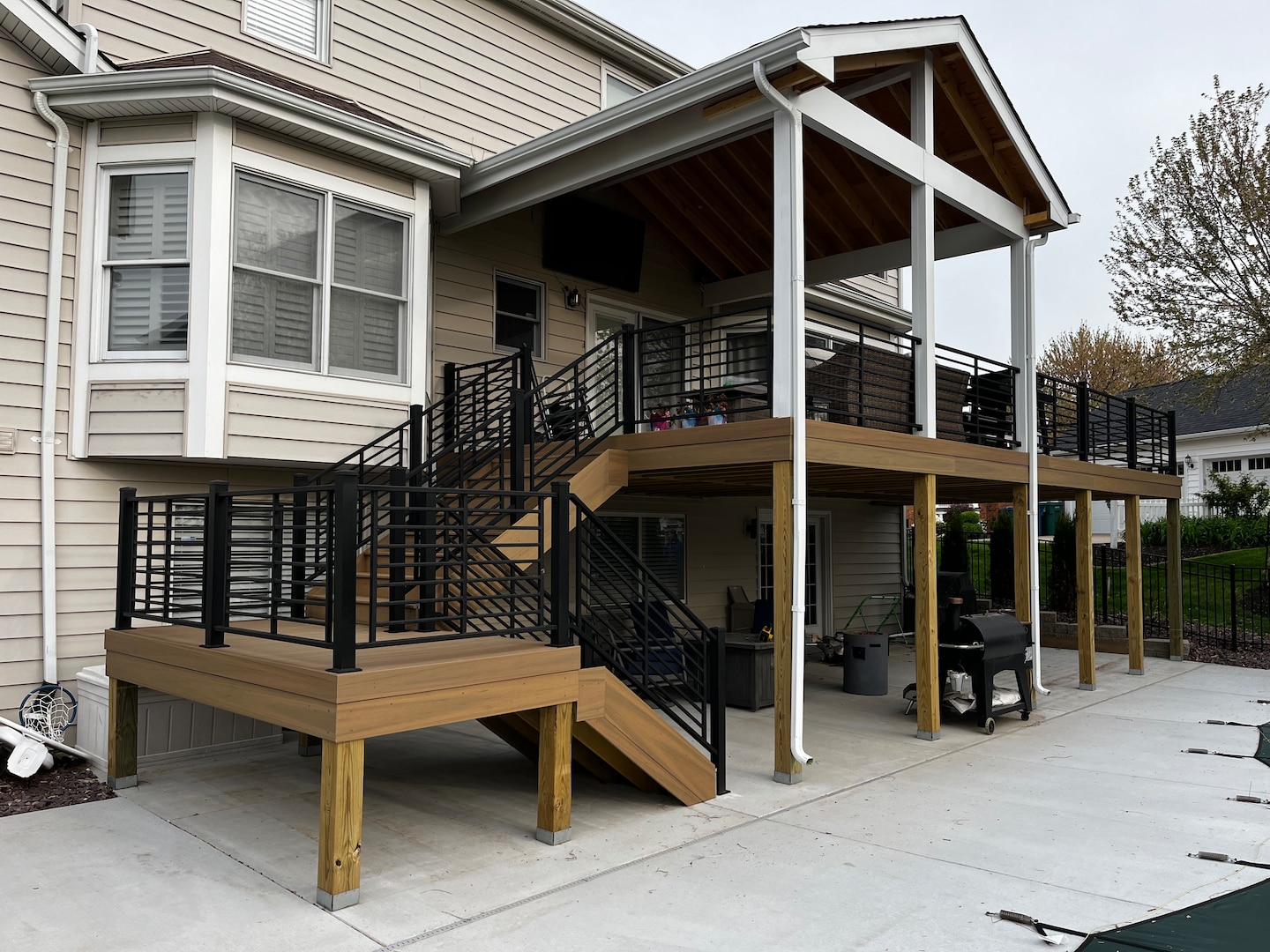 RT Construction/RainTight Decks in O'fallon, MO