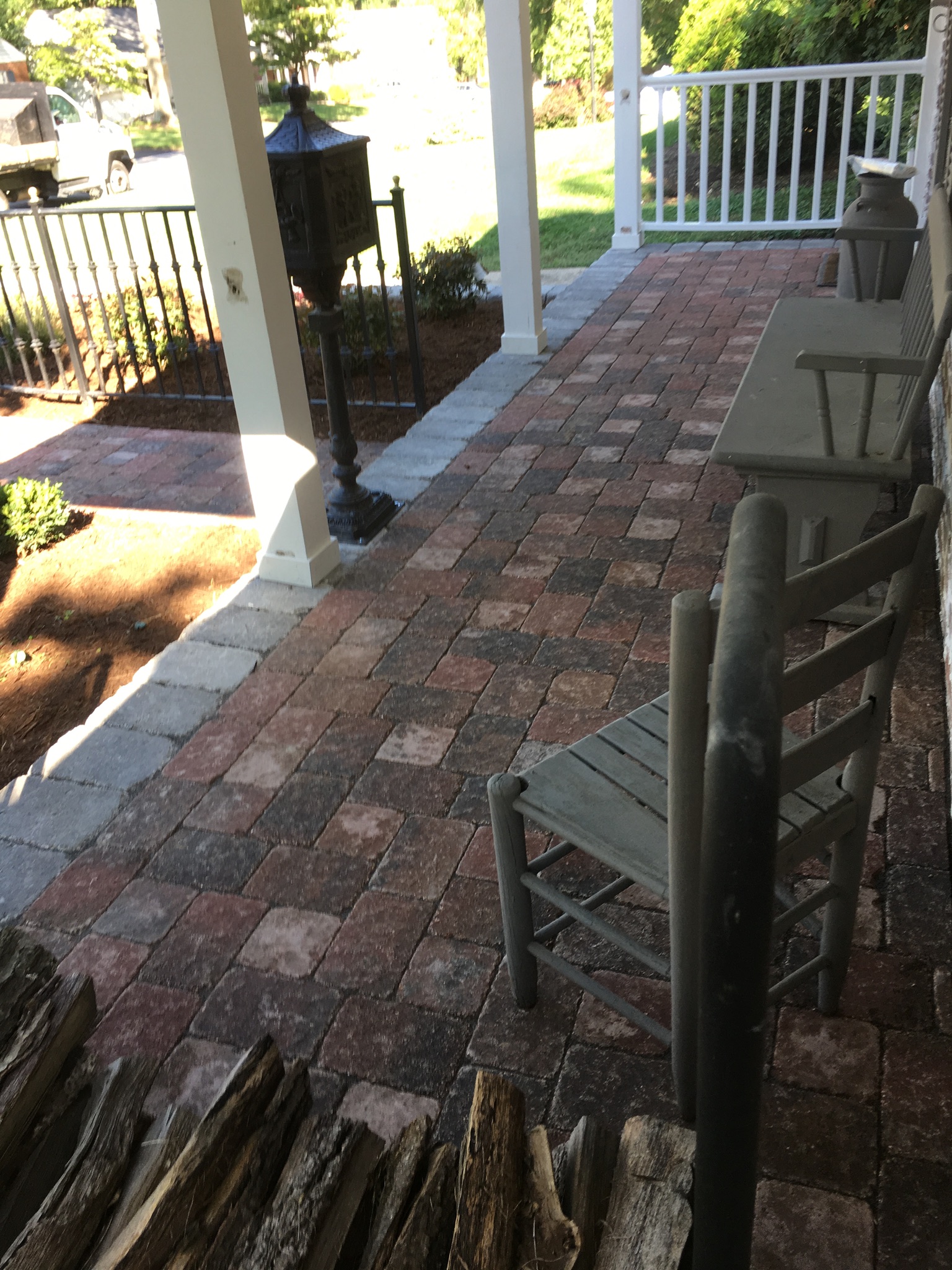 D & R Landscaping Inc in Hazelwood, MO
