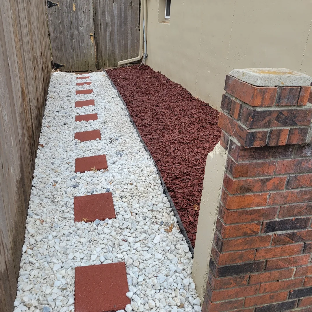 Yard Sharks Tree & Landscape Pros LLC in Independence, MO