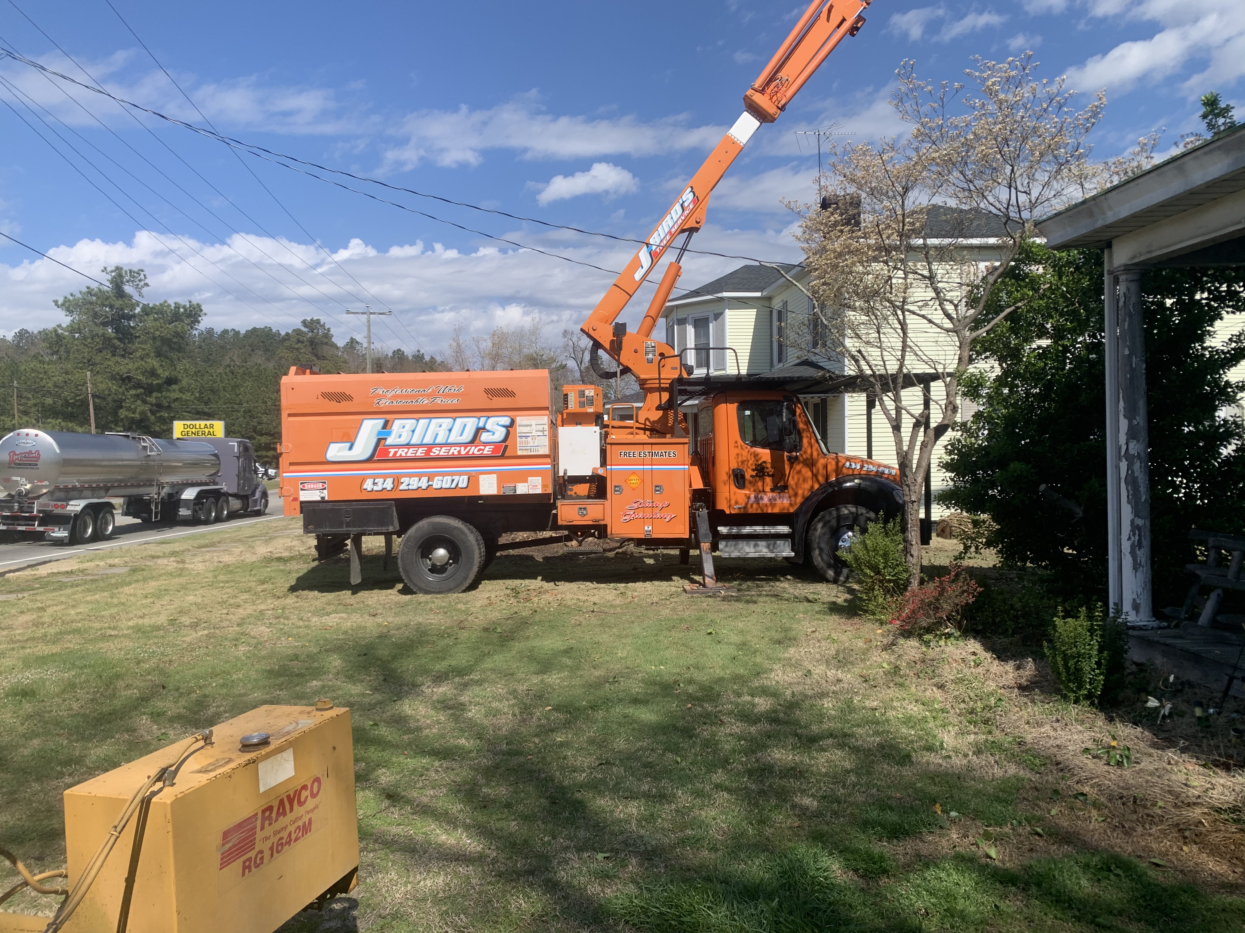 J Bird's Tree Service in Green Bay, VA