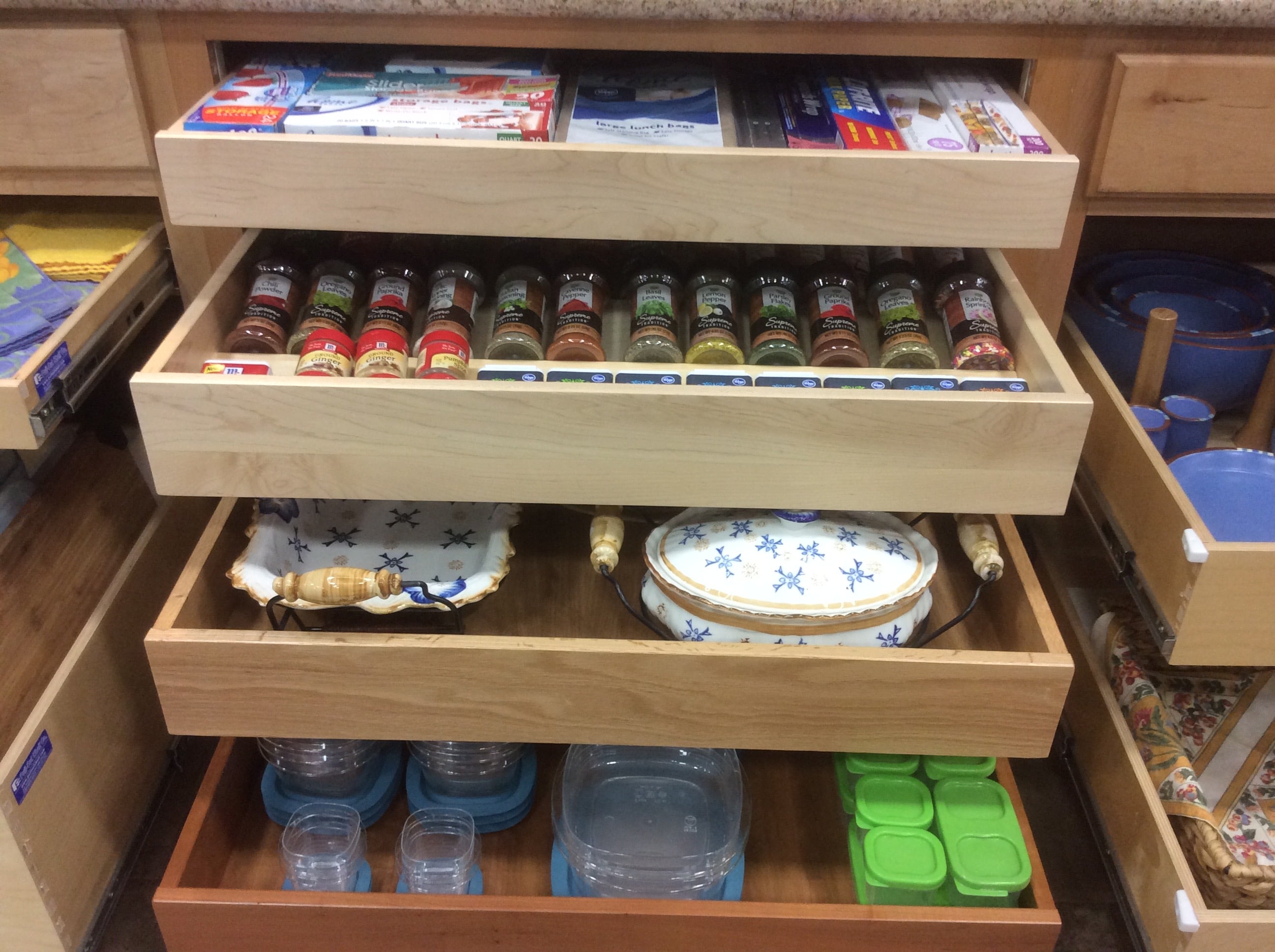 The Pull Out Shelf Co in Camas, WA